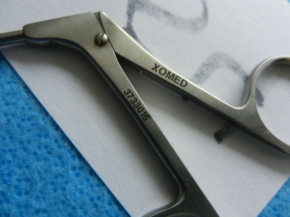 Xomed Surgical ENT Left Curved Micro Scissors 3733016 - Image 5