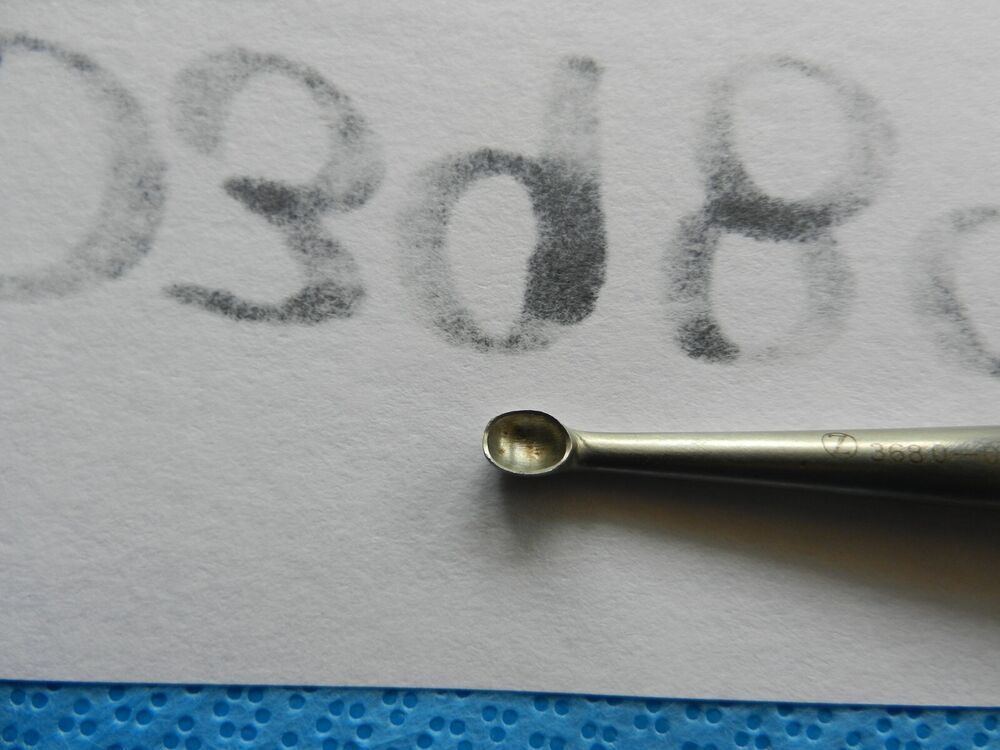D3989 Zimmer Surgical Size 1 Cup Curette 2680-00-04 - Image 3