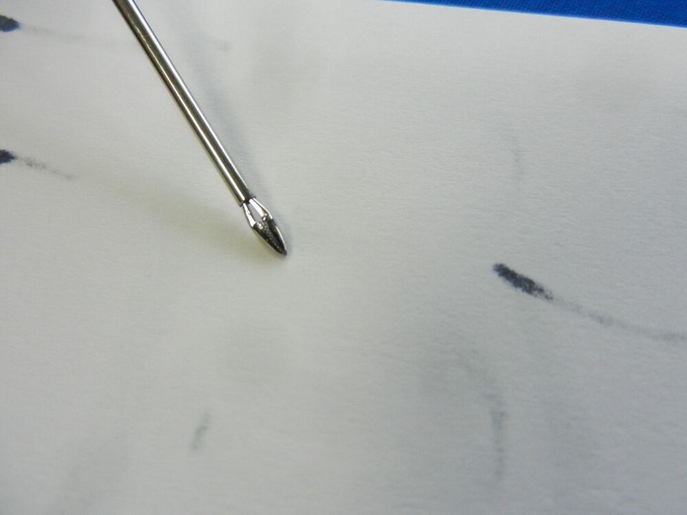 E1346 Storz Surgical Foster Type Micro Serrated Forceps E1970 - Image 4
