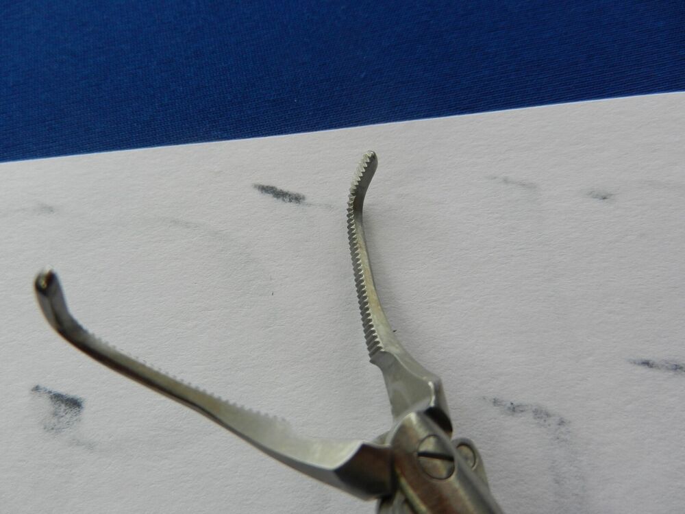 E5293 Snowden Pencer 90-4006 Endo-Right Angle Laparoscopic Forceps 10mm x 34cm - Image 4