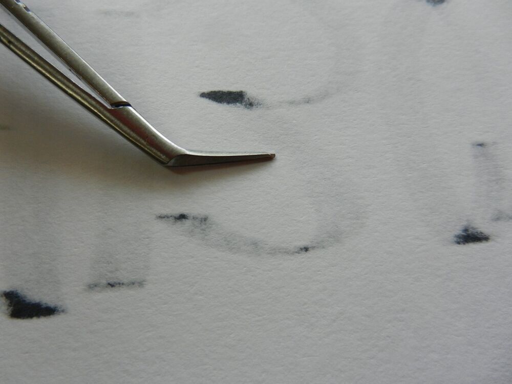 E7130 Codman Angled Ophthalmic Scissors - Image 4