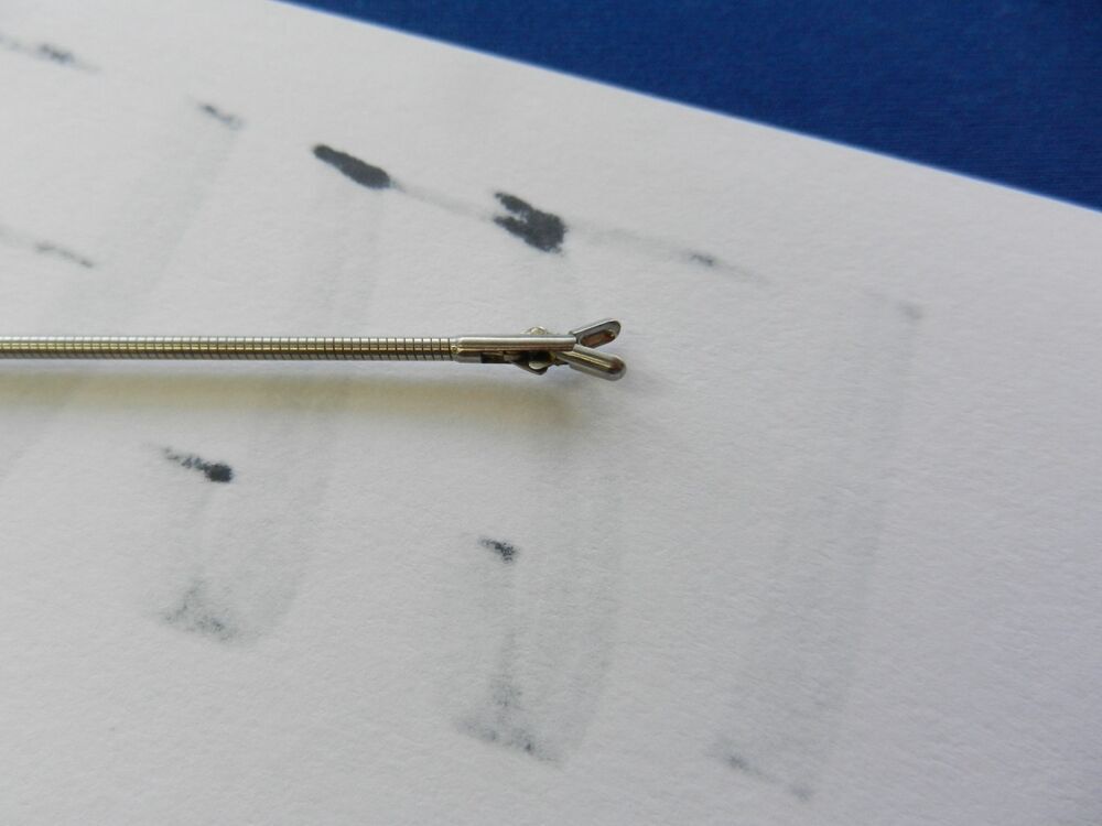 E7221 Storz 27177A Forceps 7fr x 40cm - Image 4