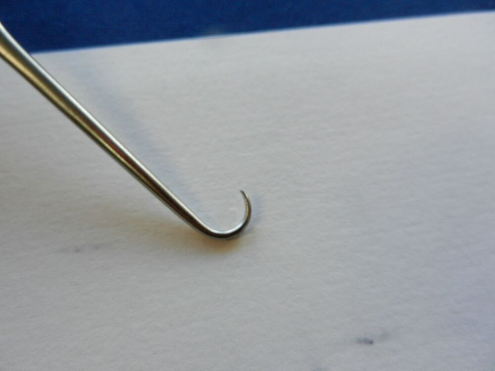 Aesculap BT100R Bergmann Sharp Hook 5.5" Overall Length - Image 3
