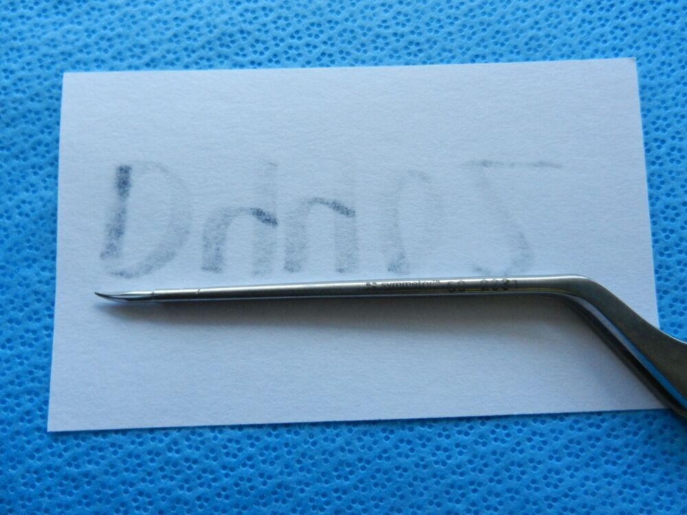 D4402 Codman Symmetry Surgical Up Curved Bayonet Vannas Scissors 59-2331 - Image 3