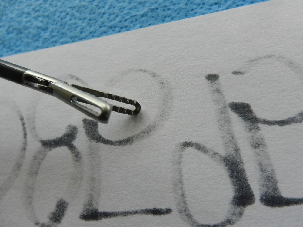 D8595 Pilling Surgical Strong Insulated Shaft Laparoscopic Forceps T26064 - Image 4