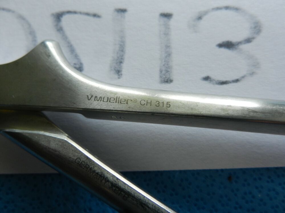 D2113 V. Mueller Surgical Gluck Shears CH315 - Image 4