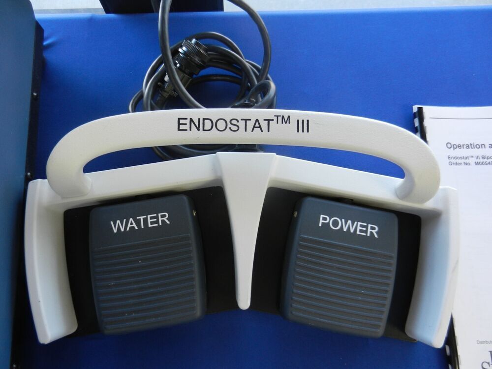 F202 Endostat III RF Generator w/ Footswitch and Operation Manual - Image 6