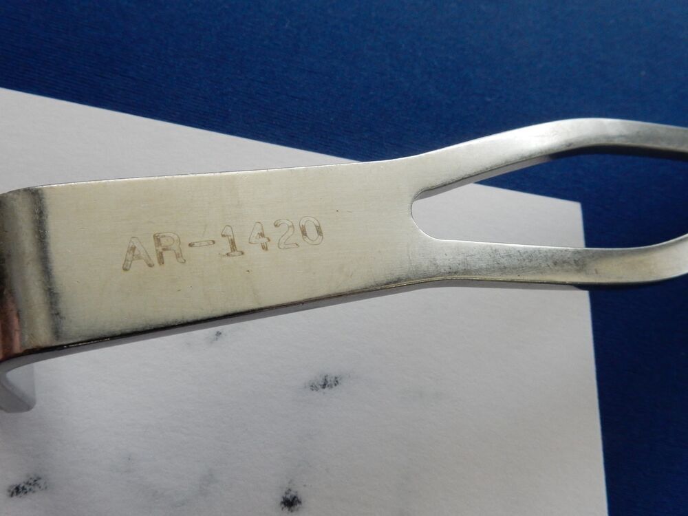 Arthrex AR-1420 Graft Harvesting Retractor 7" - Image 3
