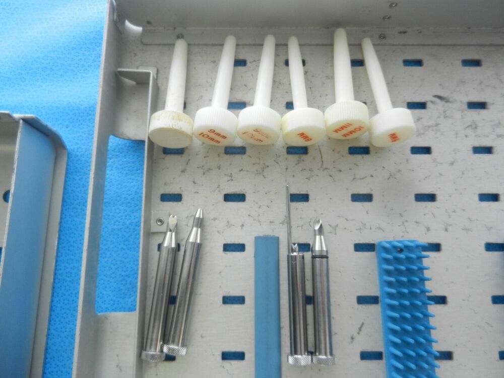 Acufex Surgical Orthopedic Rear Entry ACL Guide Set W/ Case - Image 5