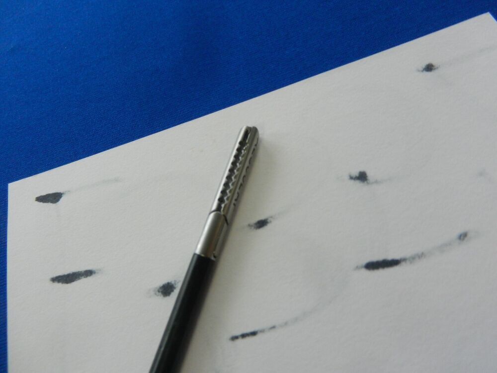 E3352 Aesculap PL235R Sovereign 5.0mm Double Action Retraction Grasper 36cm Long - Image 3