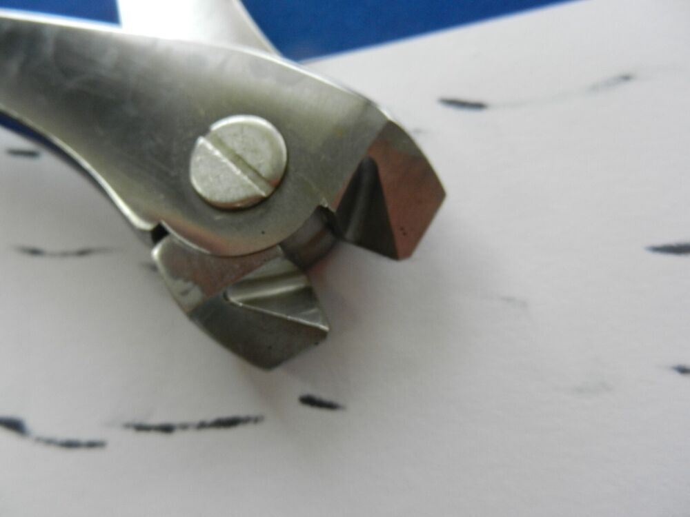 E5623 Zimmer 1322-50 Orthopedic 1.6mm dia. Cutter - Image 4